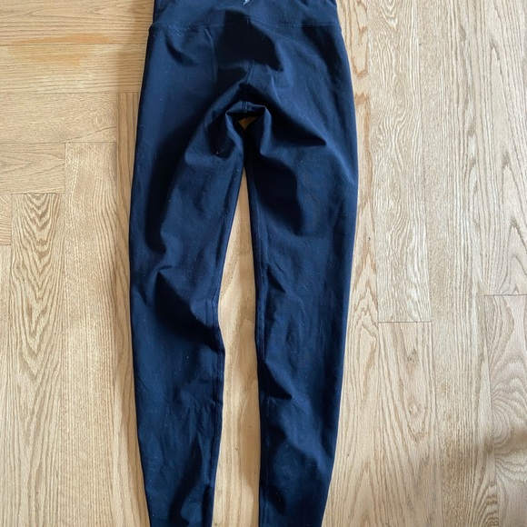 Old Navy DriFit Active Leggings - Picture 2 of 2